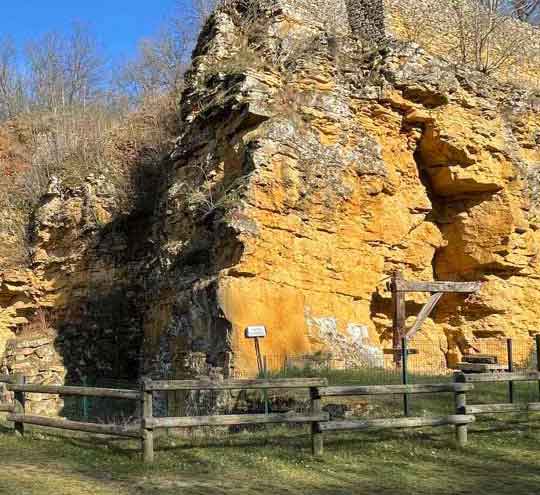 Carrières de Glay dans le Beaujolais