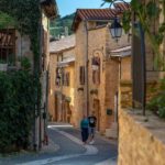 Oingt village des Pierres Dorées dans le Beaujolais